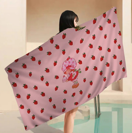 Strawberry Shortcake Berry Everywhere Bath Towel